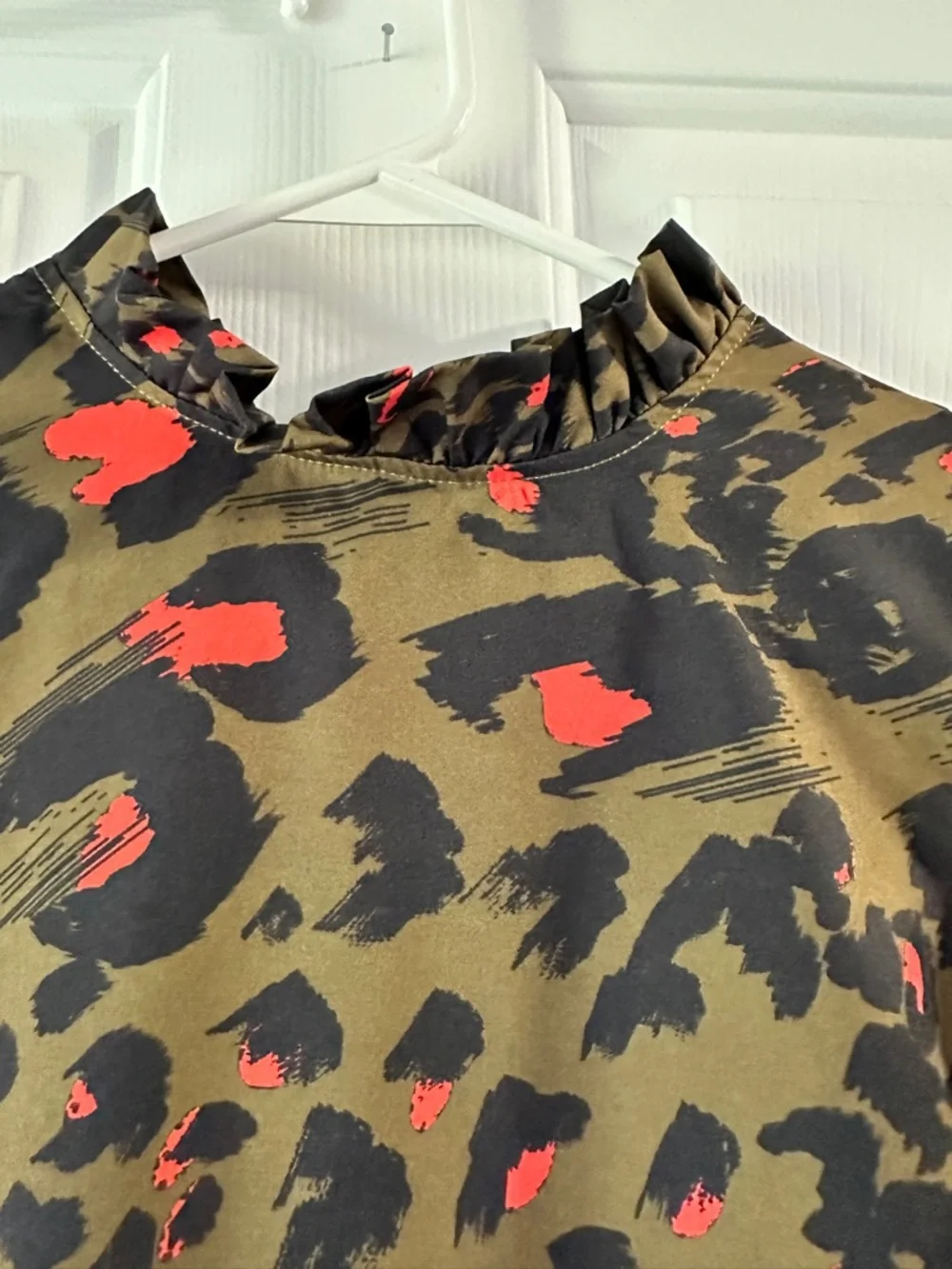 Leopard Print Top with Ruffles - Picture 3 of 6